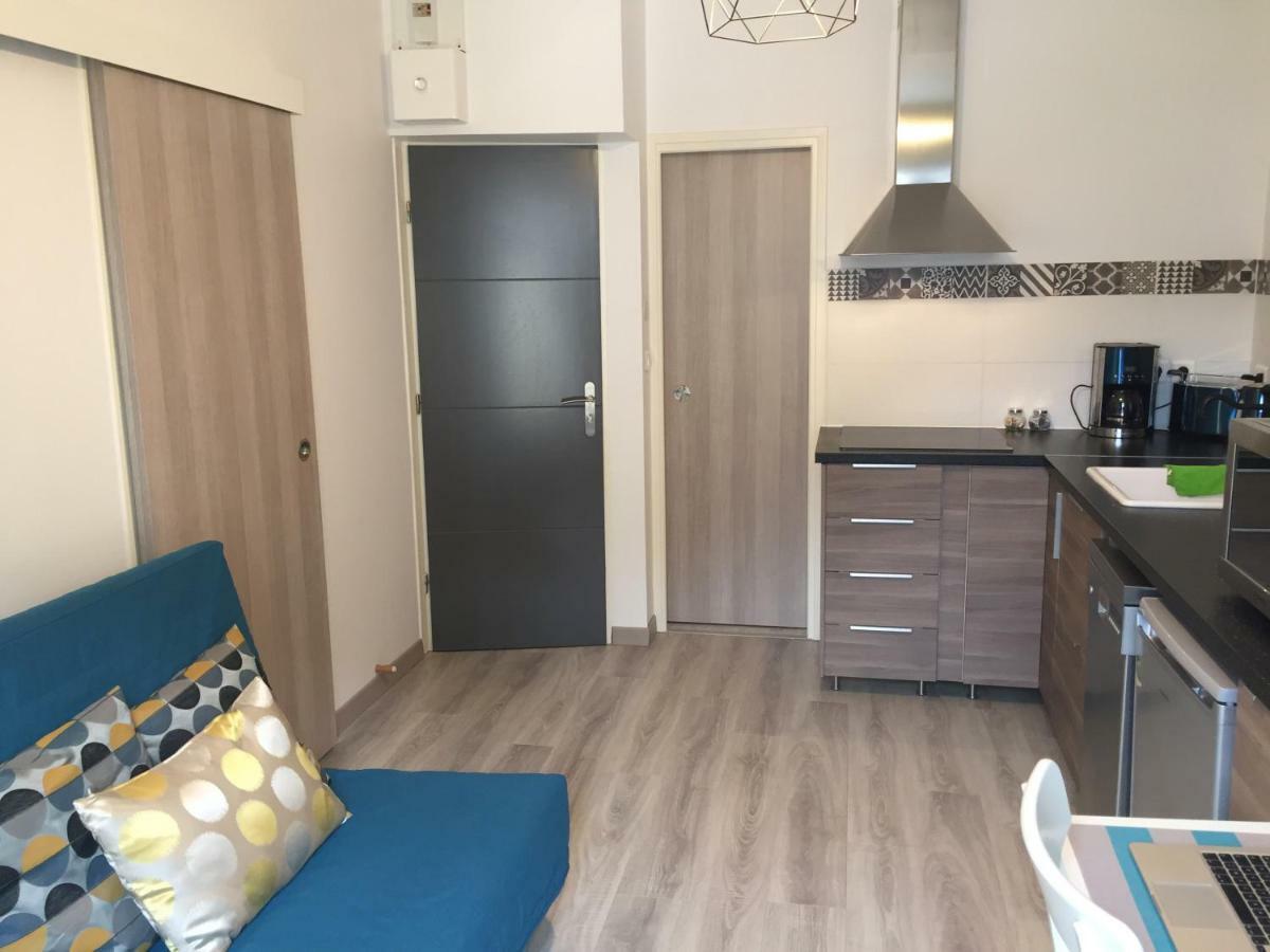 Les Meubles De Luchon - La Perle Bleue - Centre Luchon, Beau T2, 2 A 4 Personnes, Wifi