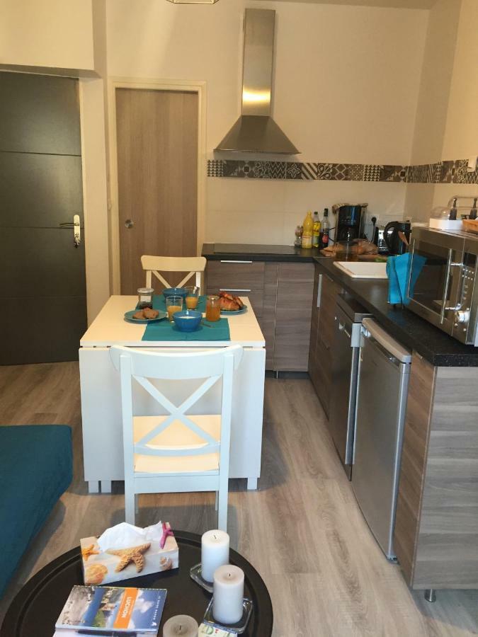 Les Meubles De Luchon - La Perle Bleue - Centre Luchon, Beau T2, 2 A 4 Personnes, Wifi Bagneres-de-Luchon