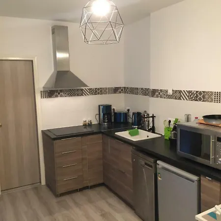 Les Meubles De Luchon - La Perle Bleue - Centre Luchon, Beau T2, 2 A 4 Personnes, Wifi Apartment Bagneres-de-Luchon Exterior photo